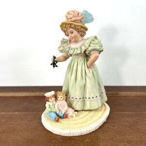 Maud Humphrey‎ Bogart Under The Mistletoe 910309 Figurine, 1992 Hamilton